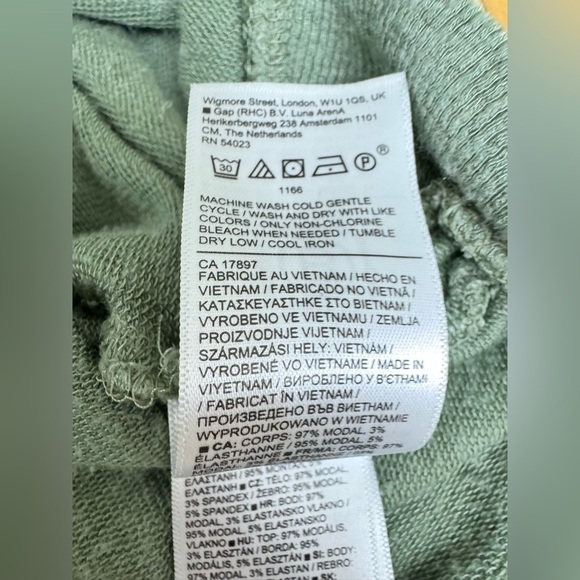 Athleta Mindset Tulip Edge Side Hem Soft Crew Neck Sweater in Olive Green Small - Picture 9 of 9